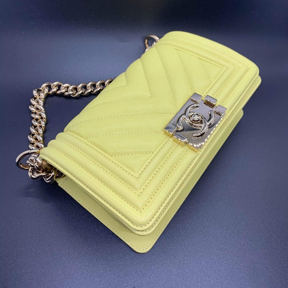 ❌SOLD❌CHANEL BOY SMALL SIZE